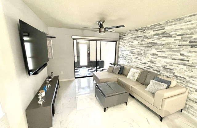 Modern Resort-Style Stay