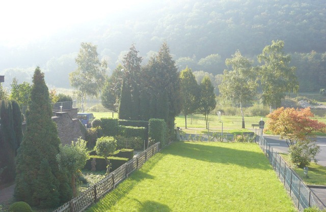 Modern, spacious, comfortable apartment with a fantastic view of the Moselle, gr. balcony