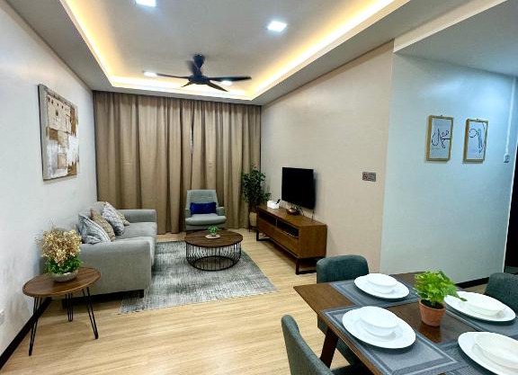 Modern Stylish Apartment (Seaview) near KTCC Mall.