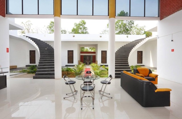 Modern, unique & exquisite Rooms