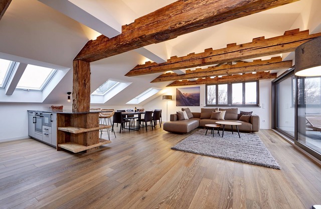 Modern with flair of tradition - excl. PENTHOUSE- 92sqm- 2 P- gr. overd. TERRACE