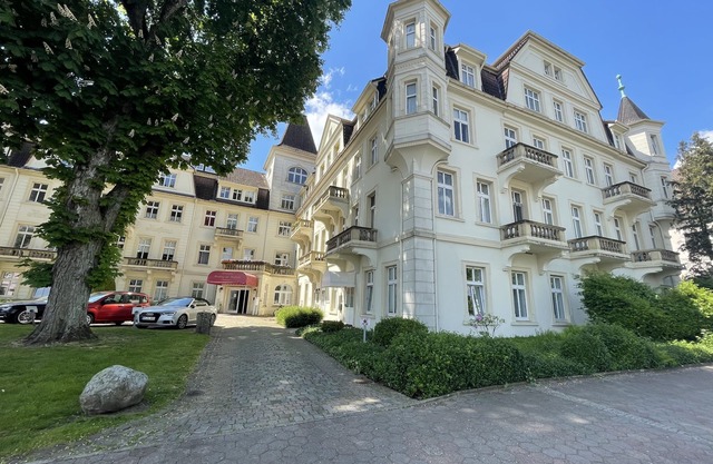 Moderne Ferienwohnung mit Schöner Aussicht in der Residenz am Kurpark
