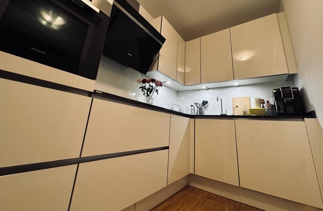 Moderne Penthouse Wohnung mit großer Dachterrasse und Skyline Blick