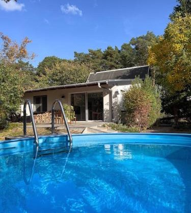 Modernes Waldhaus im Spreewald