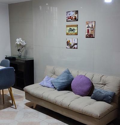 Monoambiente a 20 minutos del Aeropuerto, moderno y privado