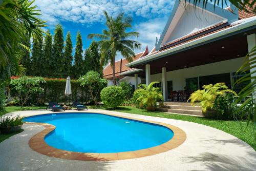 Montaplan Villa by G Estate