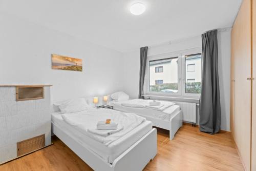 Monteur Apartments Oberboihingen near Stuttgart, Nürtingen, Autobahn A8, Parking,Wifi,Smart,Smart TV