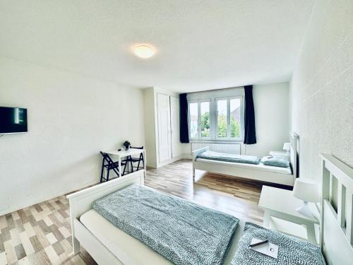 Monteurzimmer - Worker's accommodation - ZIMMERzuVERMIETEN in Lengnau BE