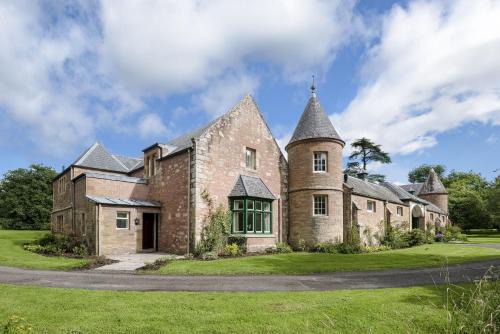 Monteviot Stables West