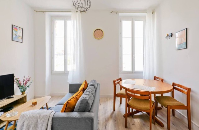 Montolieu -T2 à 7 min à pied du Vieux-Port