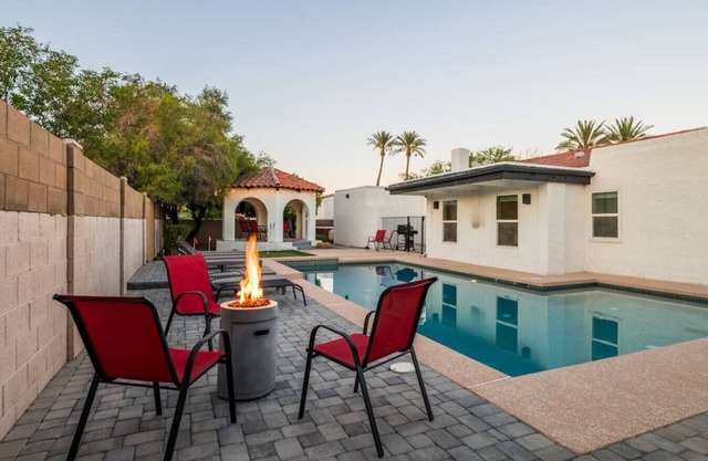 Moon Valley Manor | Luxury Getaway in Phoenix