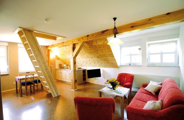 Morgensonne-Backhaus, bedroom, living room/kitchenette, shower/WC - Penkehof Spreewald