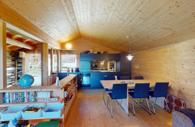 Mountain Cabin Mutten