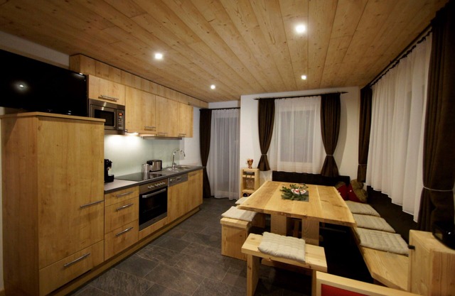 Mountain chalet for holidays with family and friends in the Zillertal