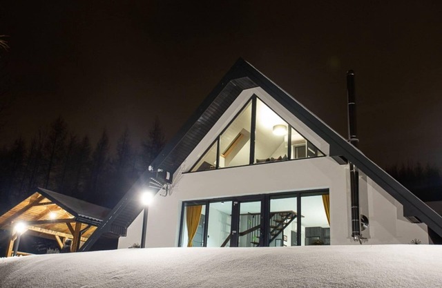 Mountain Stay with Hot Tub