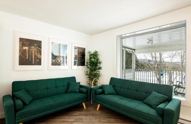 Mountain View, Hot Tub, Trail Access, Spa