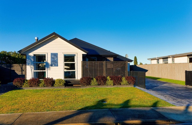 Mountain View - Kaikoura Holiday Home