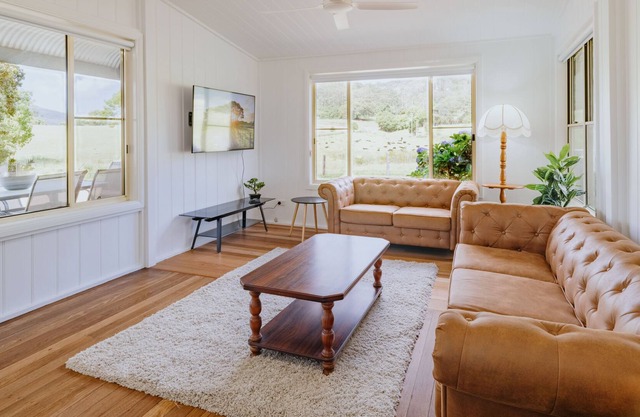 Mountain View Retreat Farm Stay Hannam Vale