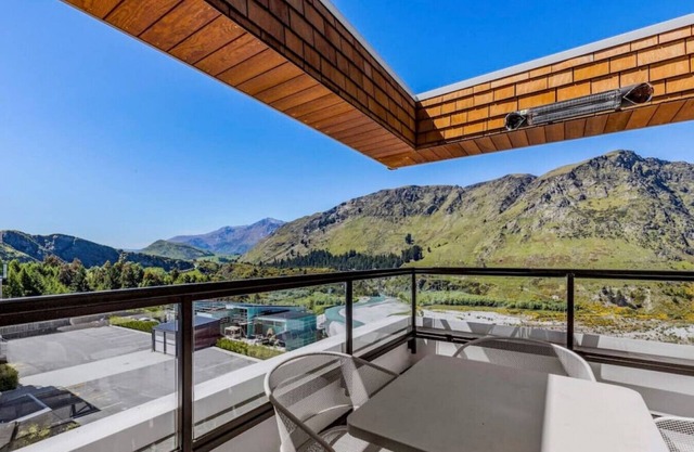 Mountain Views Penthouse - Apartment 22