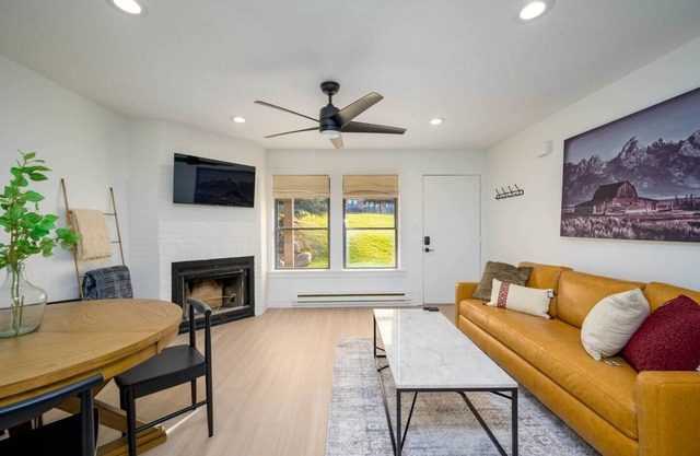 Mountainside Ski & Golf Retreat WL402 | Pool | Gym