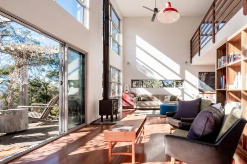 Mr Wooden Box Bush Retreat 5 minutes from the CBD