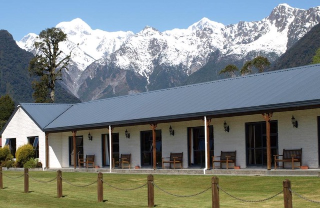 Mt Cook View Motel - Fox Glacier