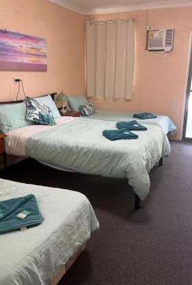 Mt Morgan Motel & Van Park