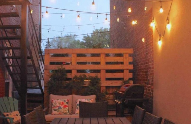 MTLVR #12 | Central Oasis, Sleeps 12, terrace