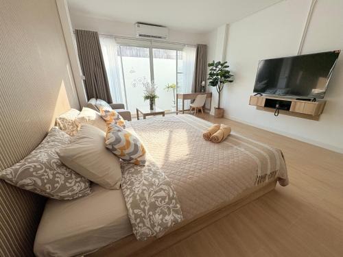 Na KlongMuang 'ณ คลองเมือง'