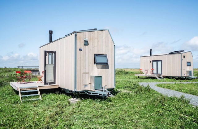 Nachhaltiges Übernachtungserlebnis im Green Tiny House Pioneer mit Panoramablick
