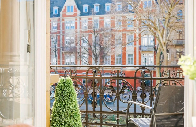 namastay! Charm and Comfort in the Heart of MA