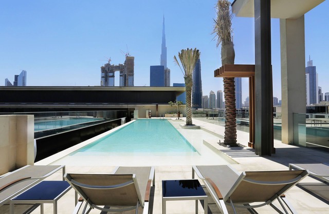 Nasma Luxury Stays - City Walk