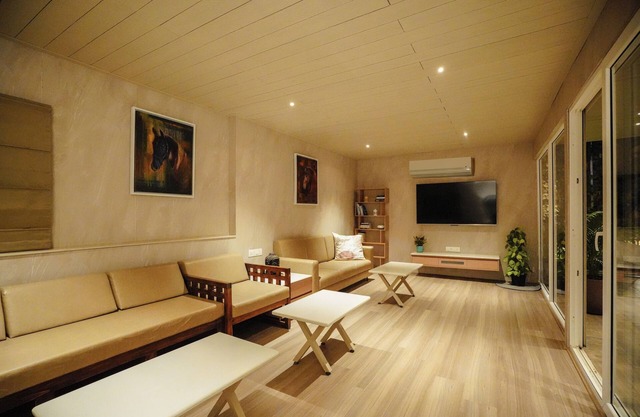 Nature’s Nest By Ebony Stays– Luxury 2BHK Villa in Nashik with Scenic Hill Views