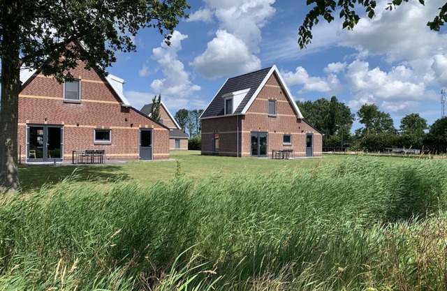 Nautisch de Luxe 4p - Two Bedroom Villa, Sleeps 4