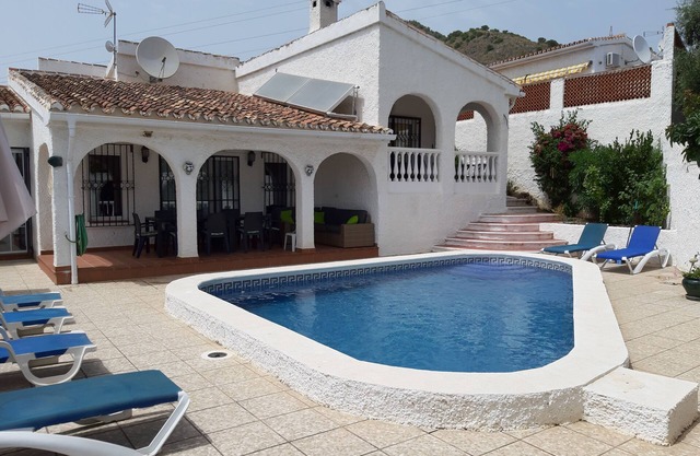 Near El Capistrano - Private Pool (optional heating add cost) nSecure Parking