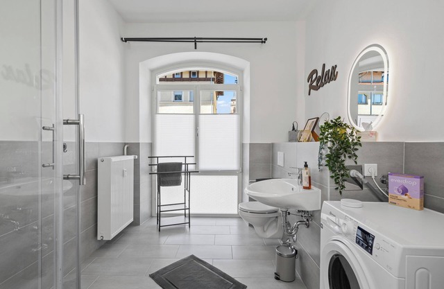 Near Nuremberg/Messe/Playmobil: garden | parking | 2-3 bedrooms | kitchen | barbecue | kitchen | barbecue