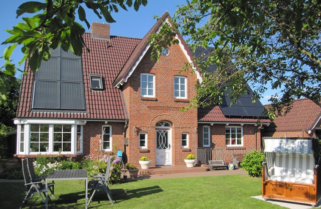 Near the beach, garden use, wellness shower with massage