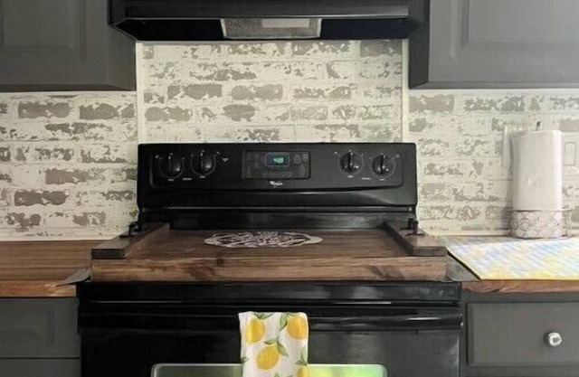 Neeley"s Country Suiten