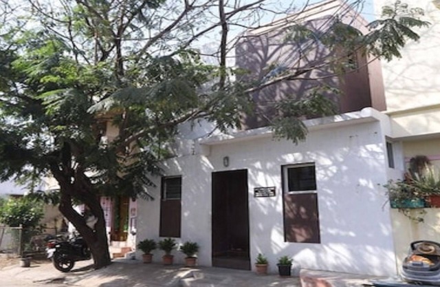 Nestlay Rooms - Ambattur