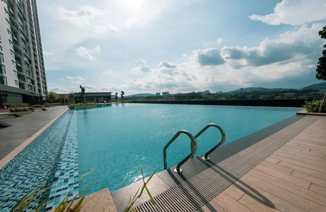 Netizen Cheras Residence by Emily in Town