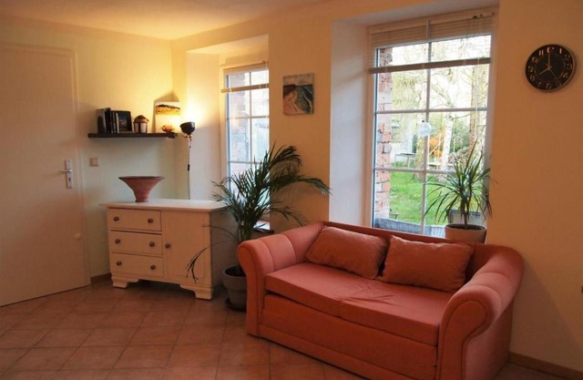 NEU Fewo im Bauernhaus mit idyllischem Innenhof und Naturgarten