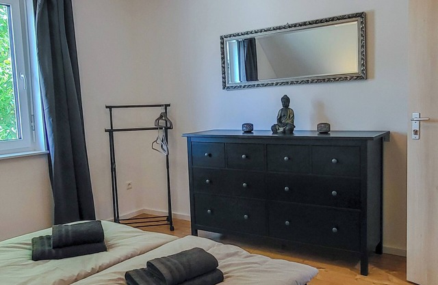 Neu Gebautes Ferienhaus mit Terrasse - Nähe Auwald und Cospudener See