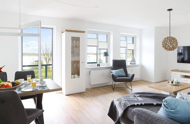 New 5-star vacation apartment with a fantastic view of the Eider.