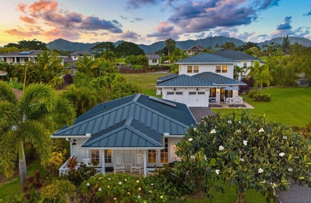 *NEW 7BD Farmhouse Estate |Pool, PickleB, Gym| AC