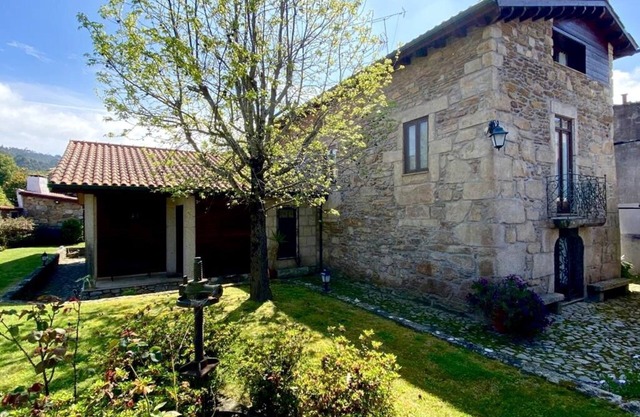 NEW! Casa Flor - pool, privacy and comfort, very close to the beach