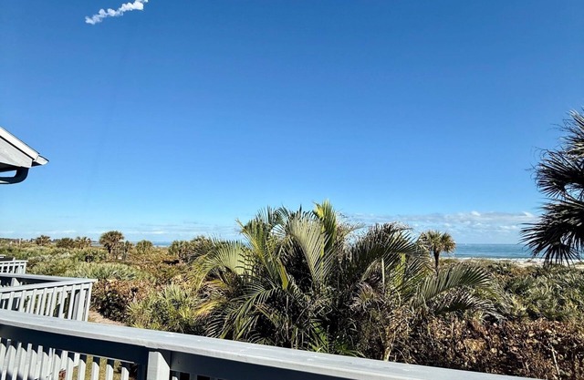 NEW Direct Oceanfront Condo in Cape Canaveral!
