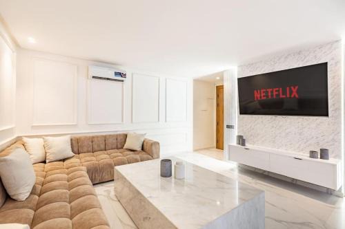 New Duplex Haut Standing à Victor Hugo, Gueliz