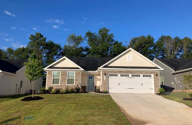 new home in a quiet 55+ community 15 minutes to downtown Greenville