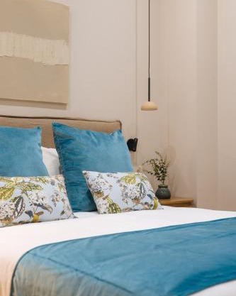 New Hostly Alameda Apartments