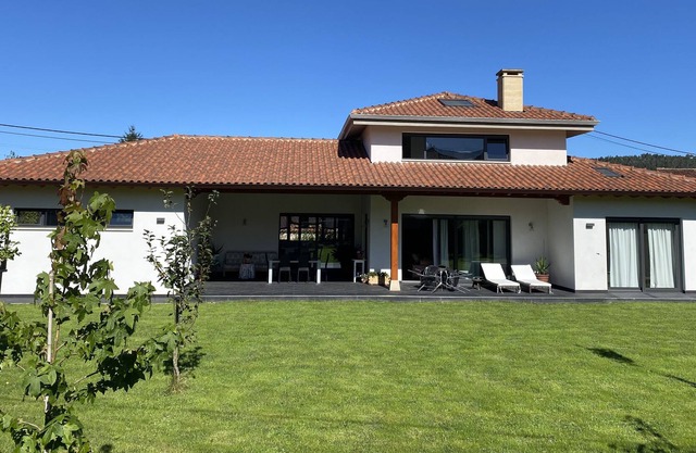 New house, near the sea and the mountains, ideal to disconnect!